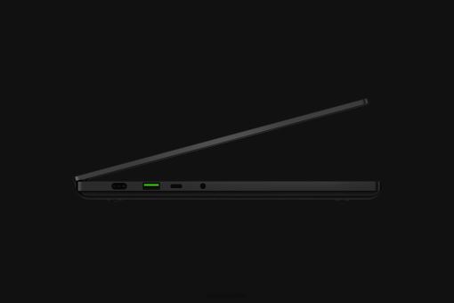 Razer Customize your Blade 14 84Z6N1 Laptop One Color