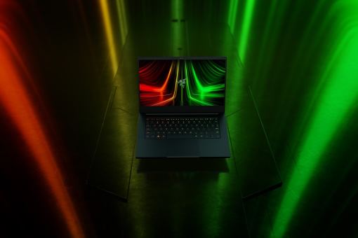 Razer Customize your Blade 14 84Z6N5 Laptop One Color