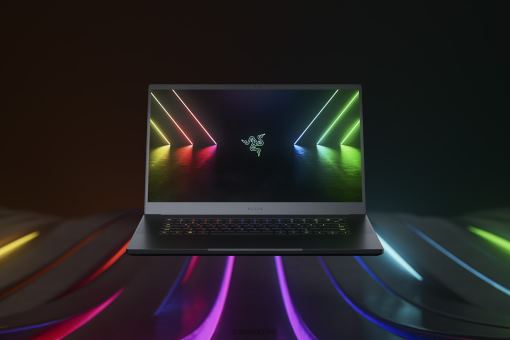 Razer Customize your Blade 15 84Z6N11 Laptop One Color
