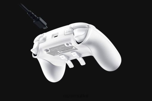 Razer Wolverine V2 Chroma 84Z6N161 Console White