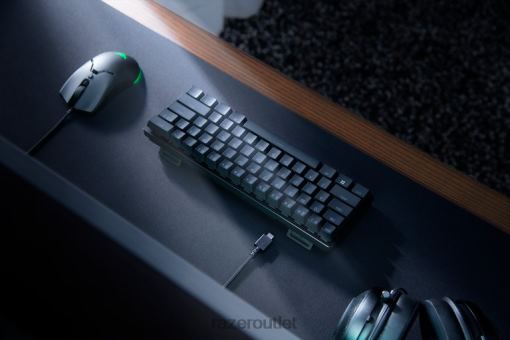 Razer Huntsman Mini Analog - US 84Z6N73 Keyboard One Color