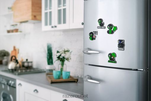 Razer Sneki Snek Fridge Magnet - SSSAVE TREES 84Z6N207 Gear One Color